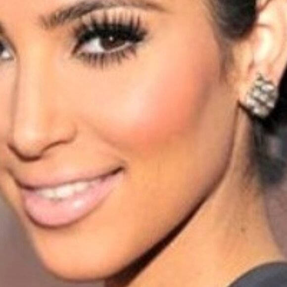 Last one! MAC SNOB Lipstick mini NEW ultra rare Limited Edition Satin - Picture 2 of 4